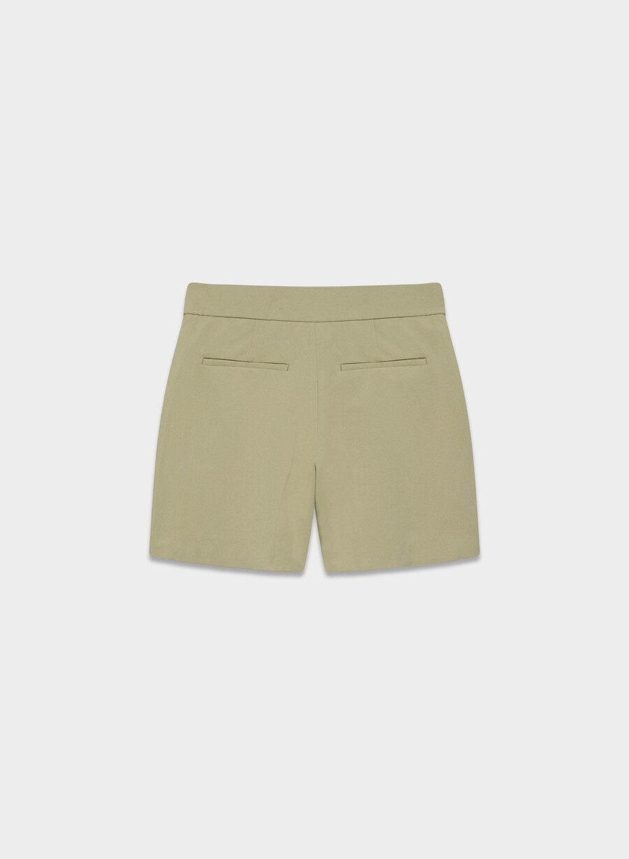 limitless short curve-fit mid-thigh - crepette soltorkade oliv