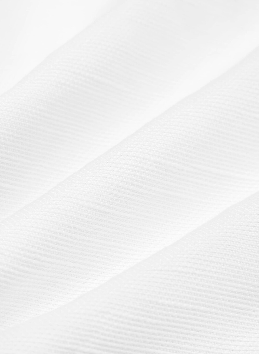 the effortless short curve-fit mini - cruiselinen vit