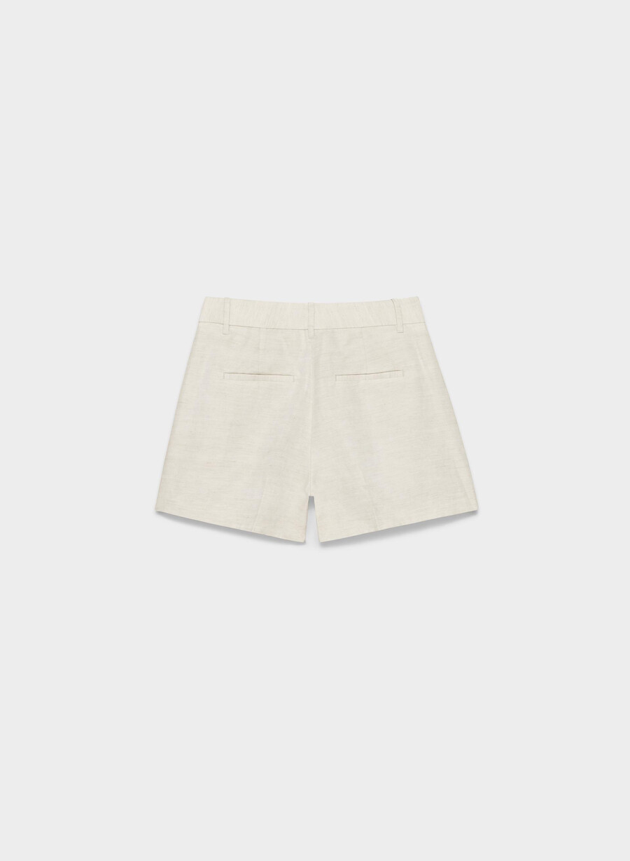 the effortless short curve-fit mini - cruiselinen natural ecru