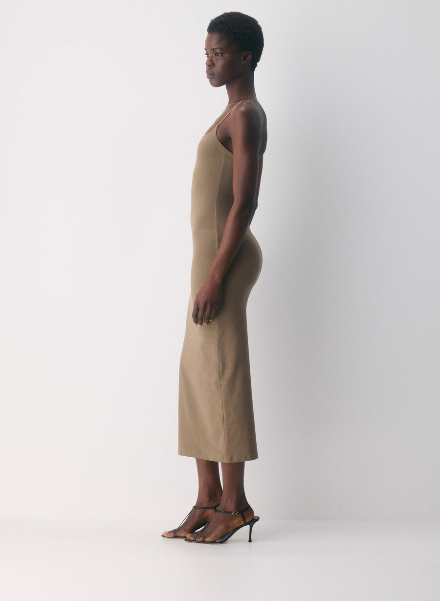 casual contour summon maxi cami klänning folio brun