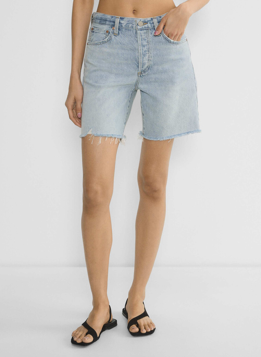 denim forum 90-talets vintage högmidjade långa denimshorts here comes the sn bl