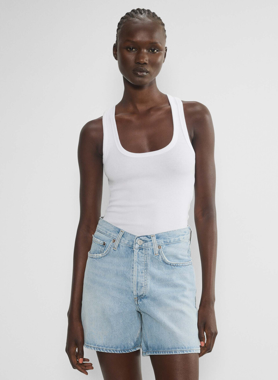 agolde v-midja shorts backbeat