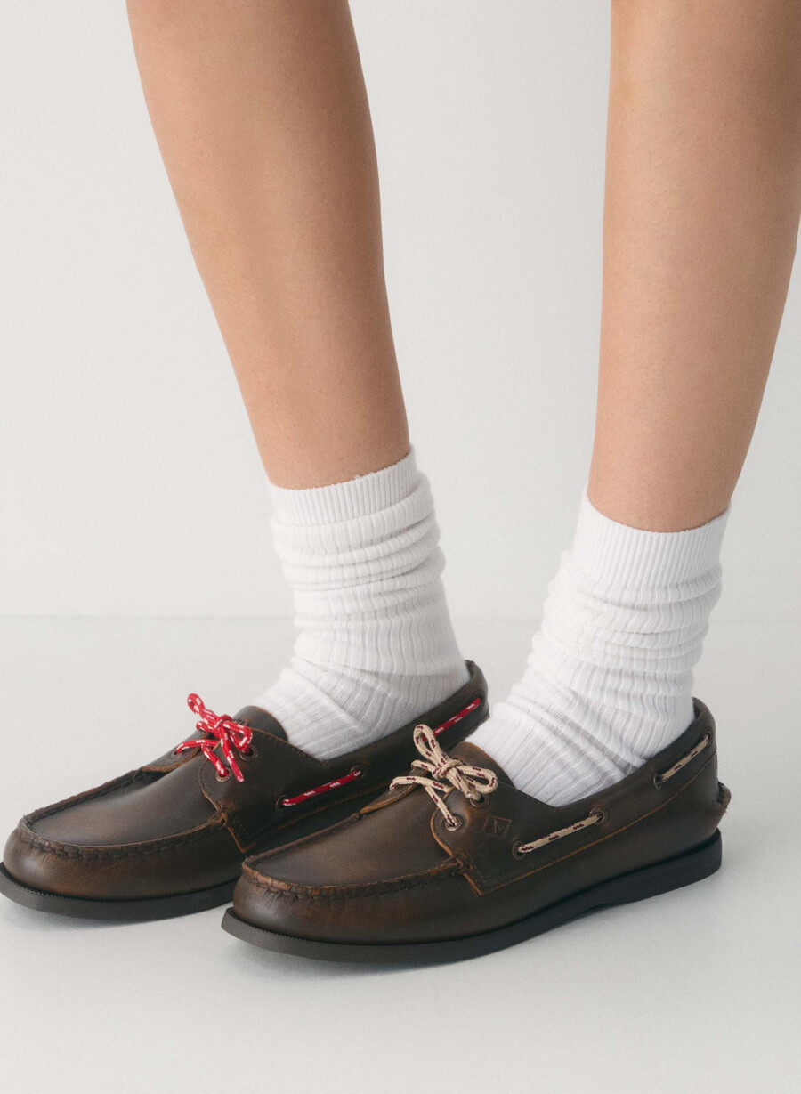 sperry x aritzia ao båtsko - slät läder distressed rch mc brn