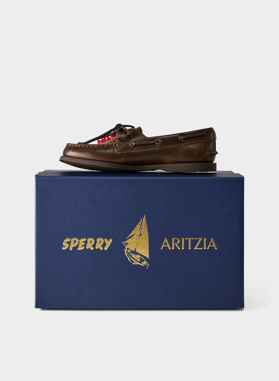 sperry x aritzia ao båtsko - slät läder distressed rch mc brn