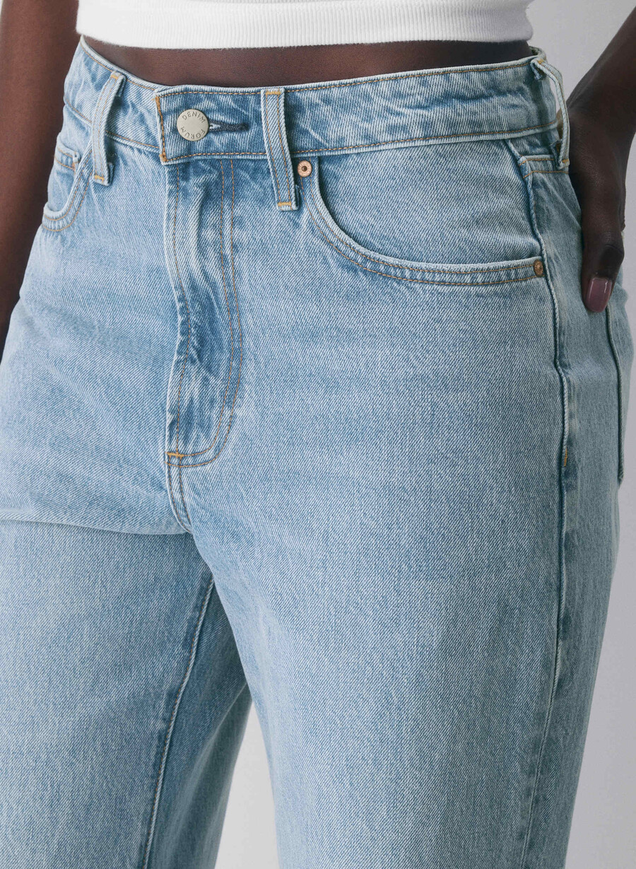 denim forum farrah curve-fit hi-rise wide jeans 7 yrs bleu taboo