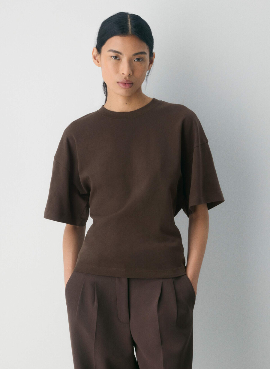 interlock bomulls-t-shirt i barclay-modell rika mockabruna