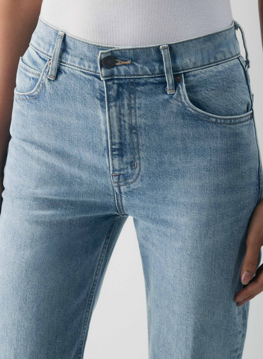 denim forum chloe hi-rise bootcut jean bleu bellini please