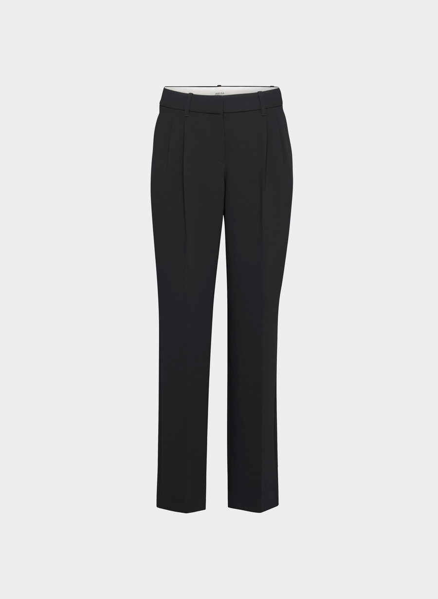 the effortless pant curve-fit lo-rise - crepette svart