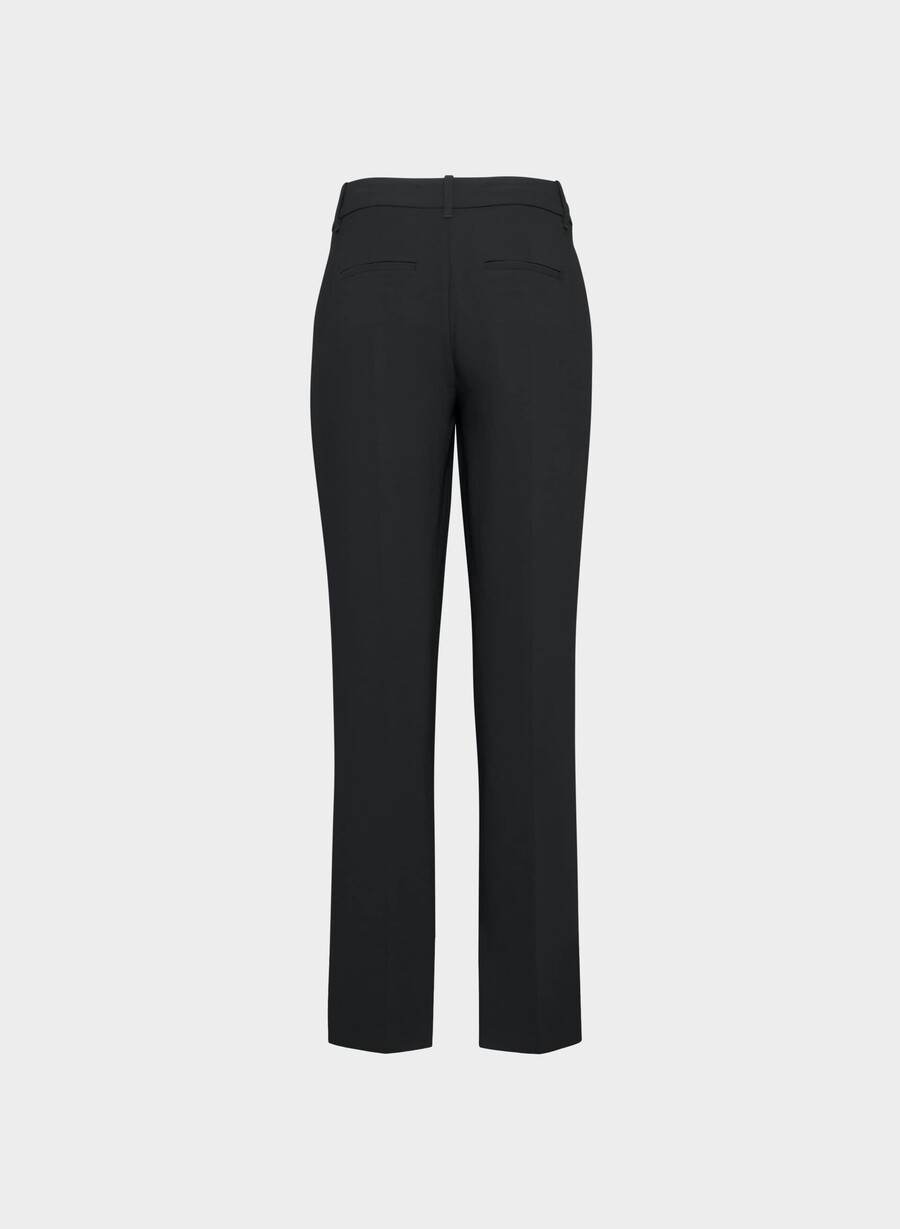 the effortless pant curve-fit lo-rise - crepette svart