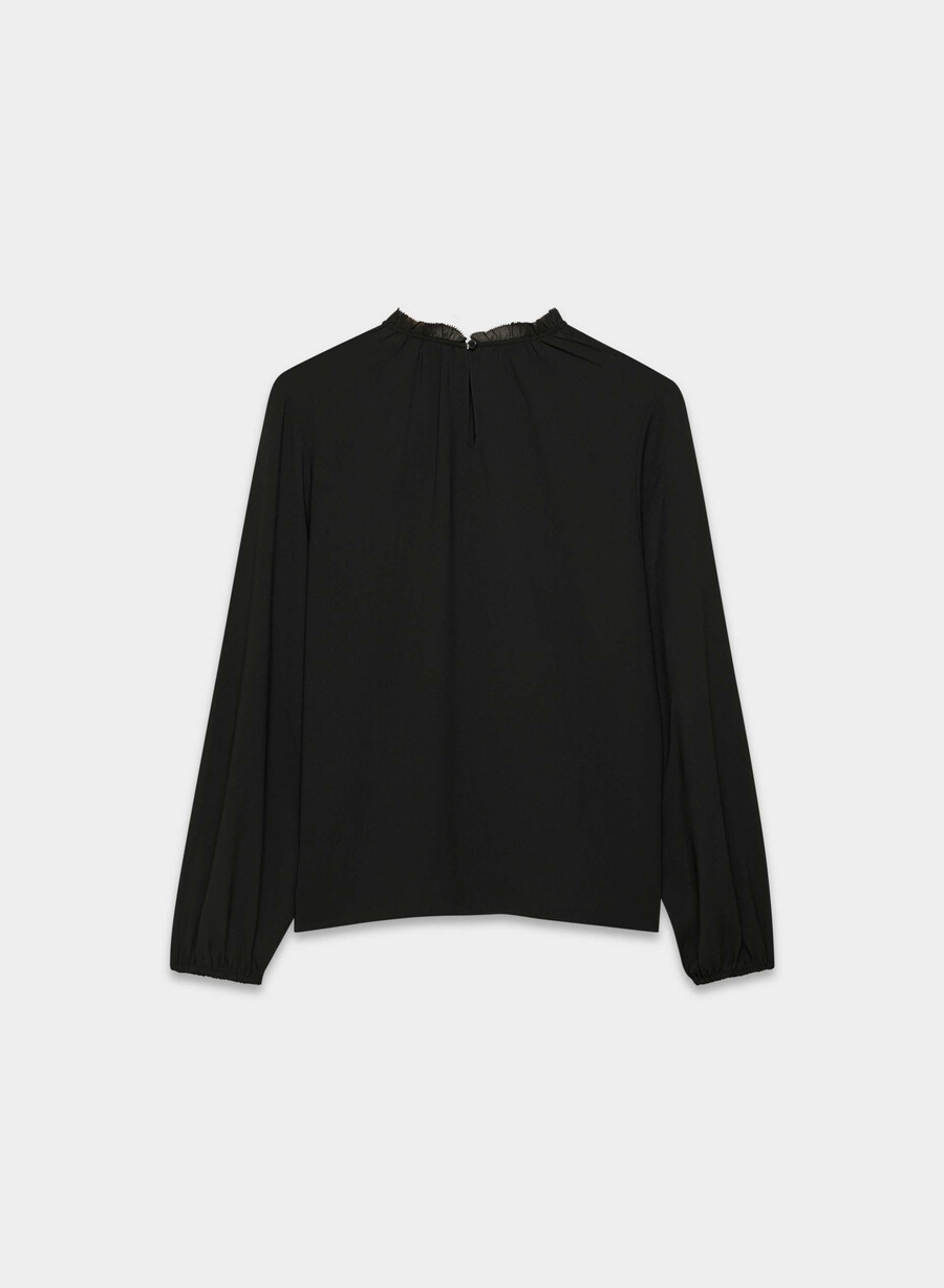 trinity-blus svart