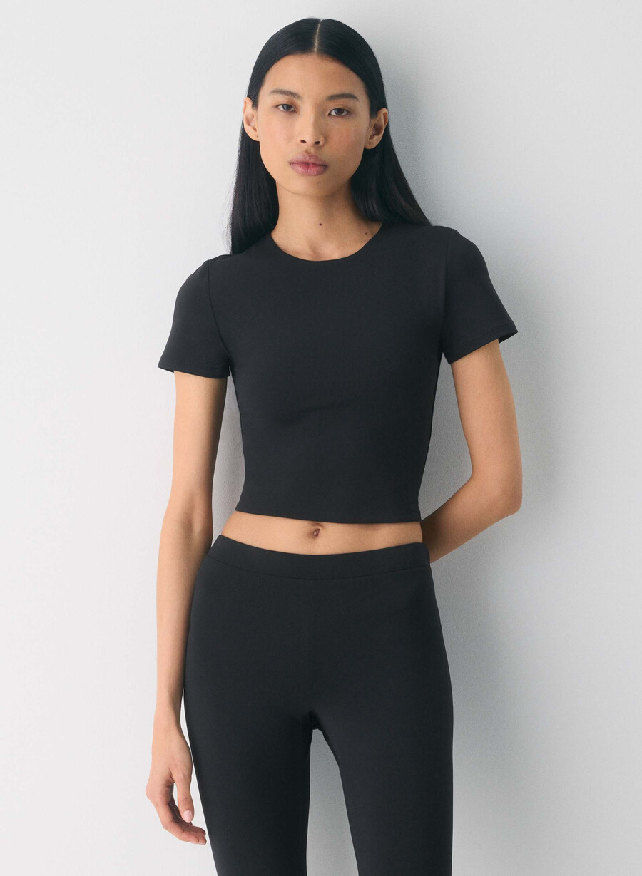 original contour marvel t-shirt med rund midja svart
