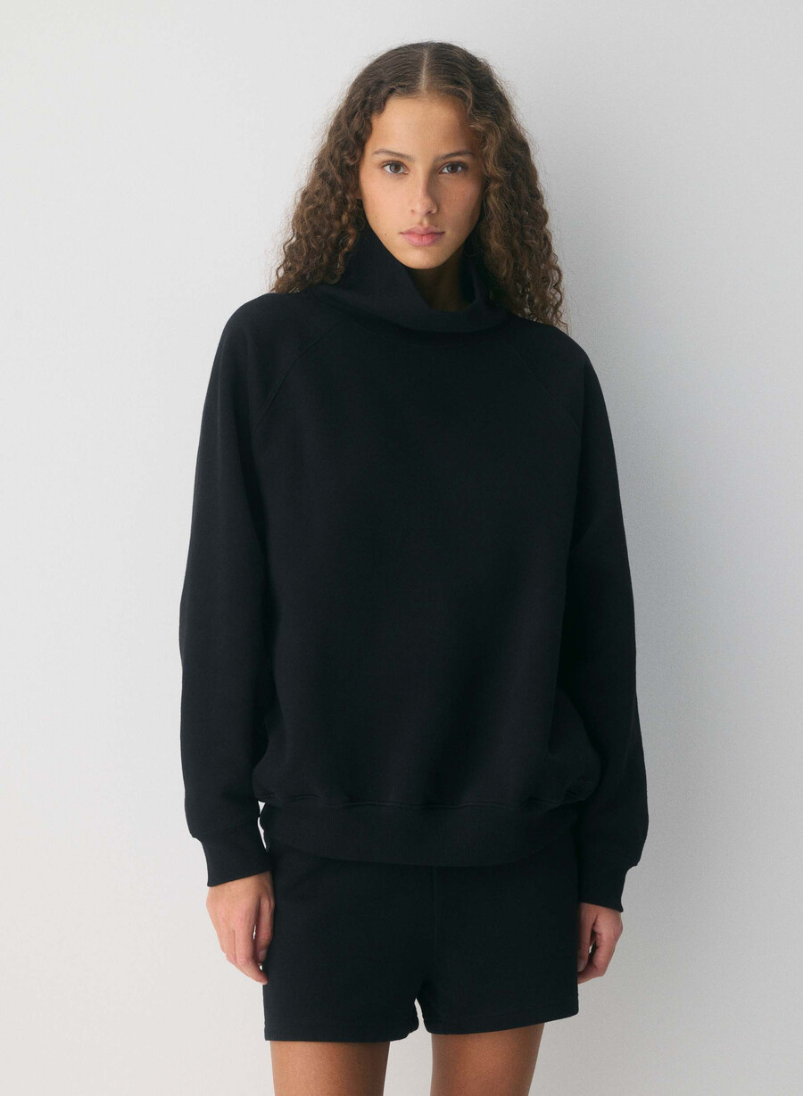 mysig sweatfleece mega raglan trattkrage svart
