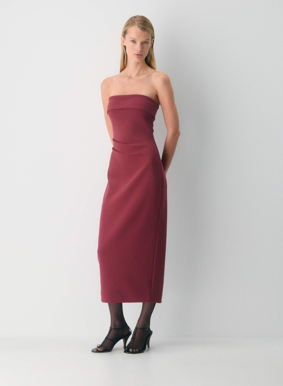 figureknit blickfångarklänning cordovan