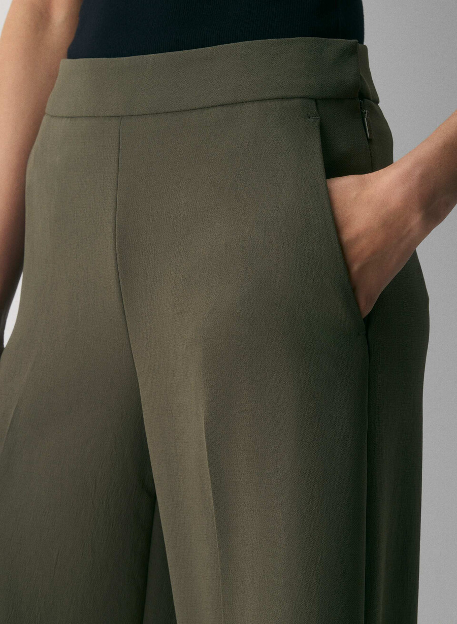 podium pant - crepette dark olive