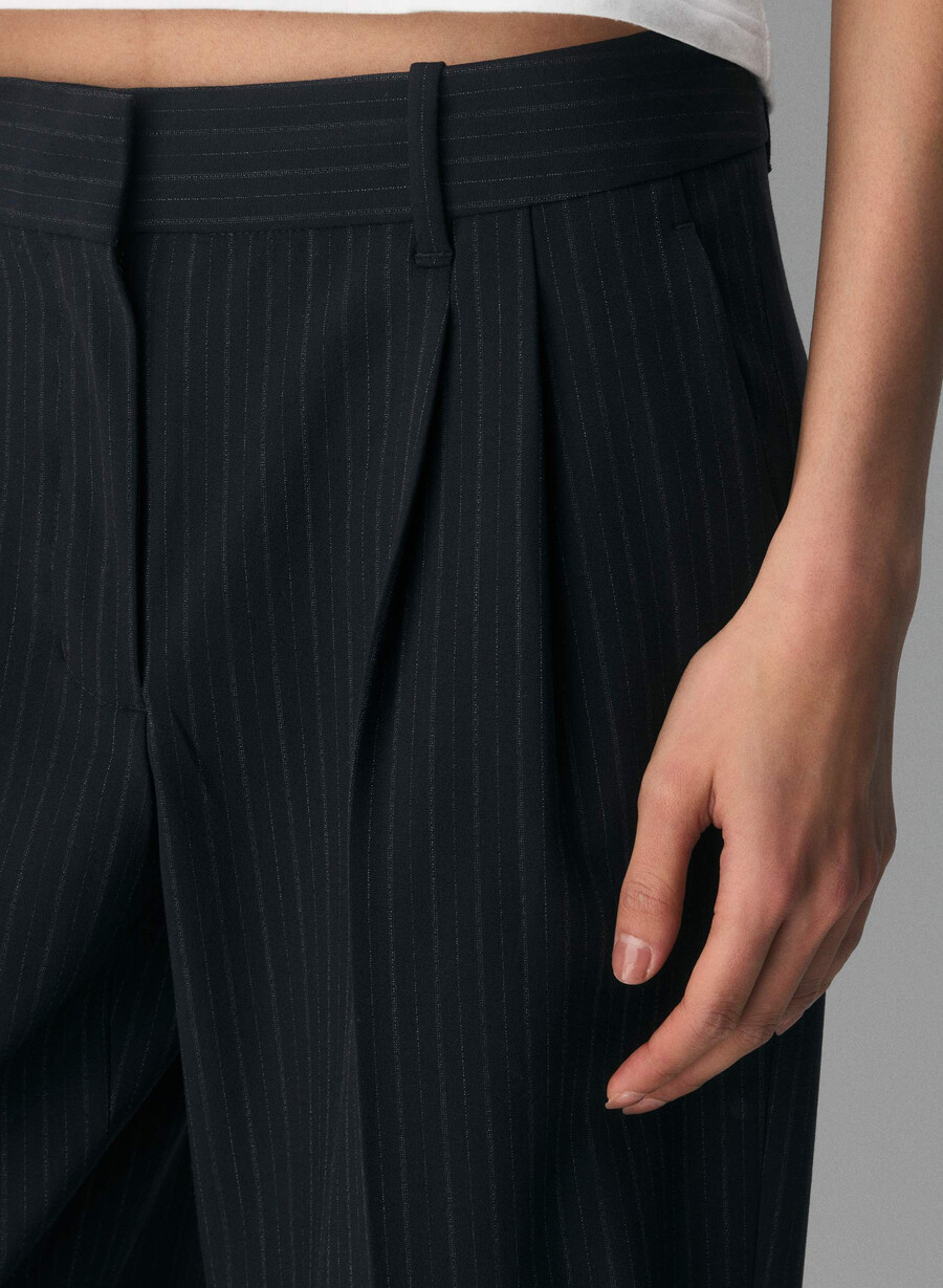 the effortless pant lo-rise - reessential light ls st dk nt nvymt pr