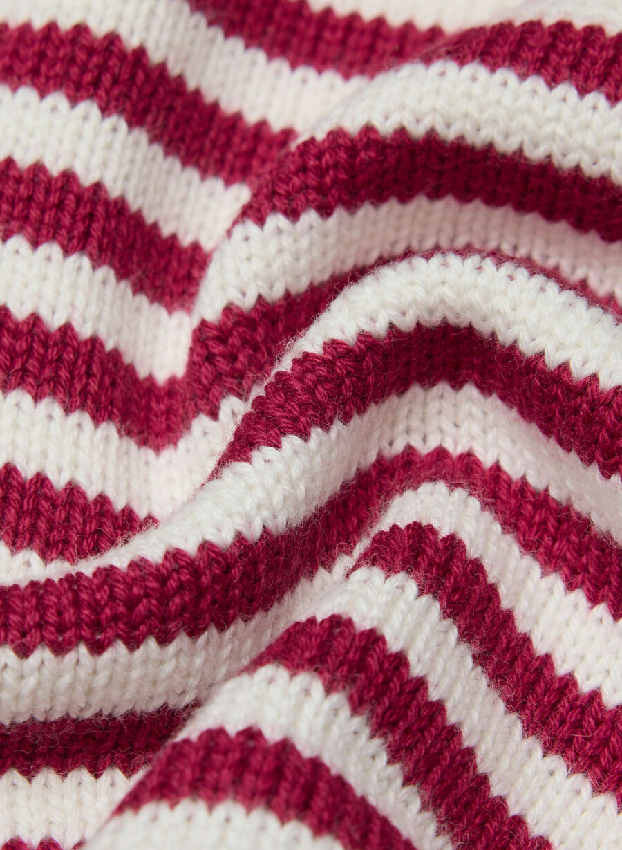 cotton charm baskisk tröja i ljusbjÖrkjuicy ro
