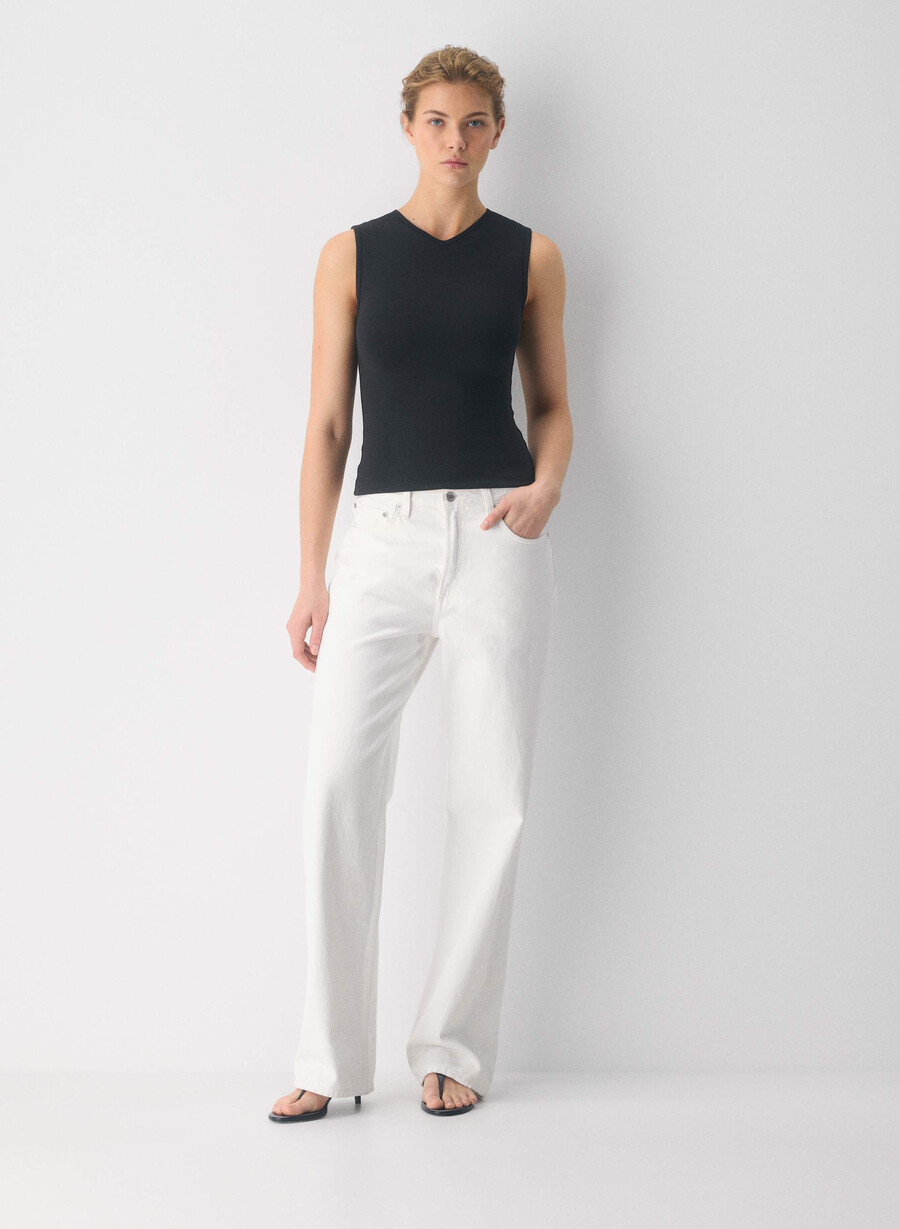 original contour flatter tanktop ljusvit