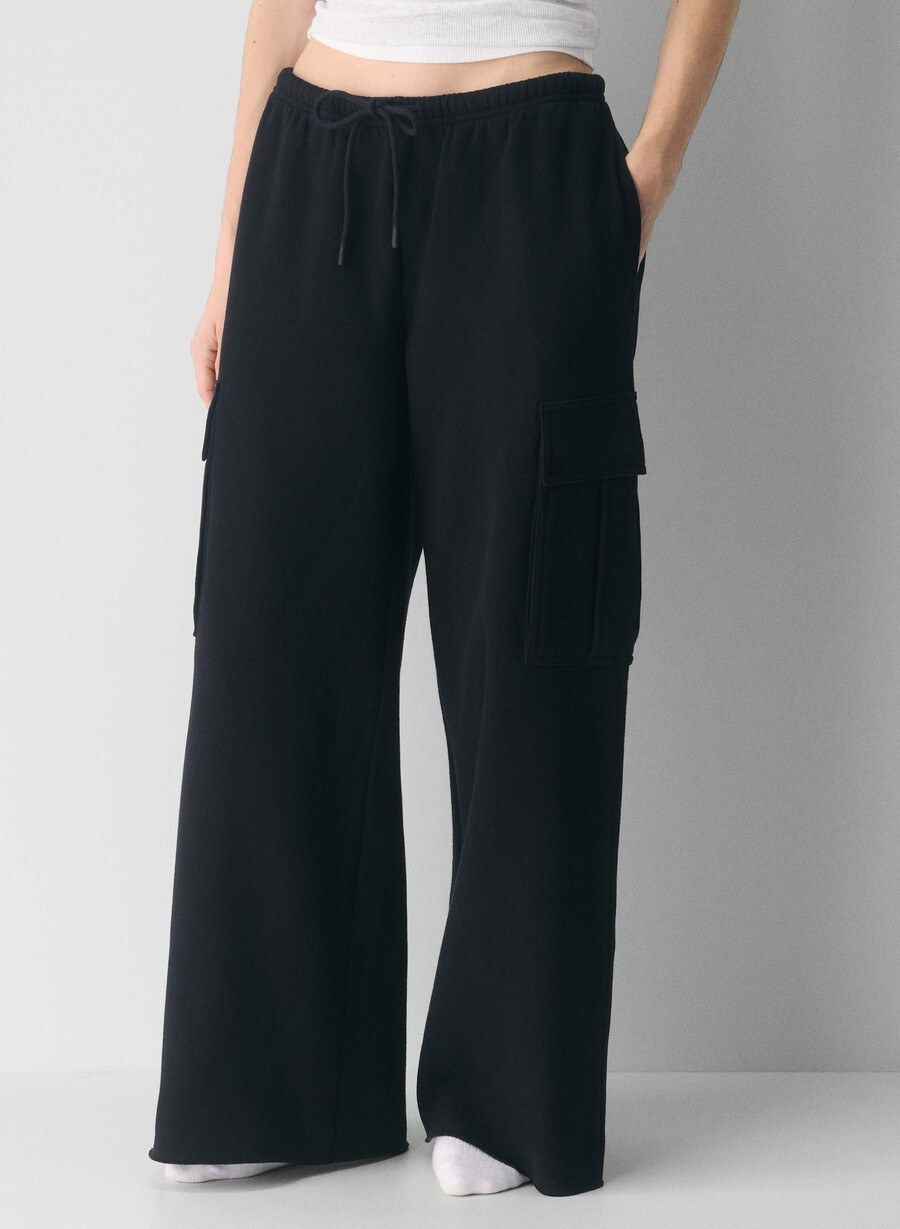 mysig fleece mega cargo flutter sweatpants svart