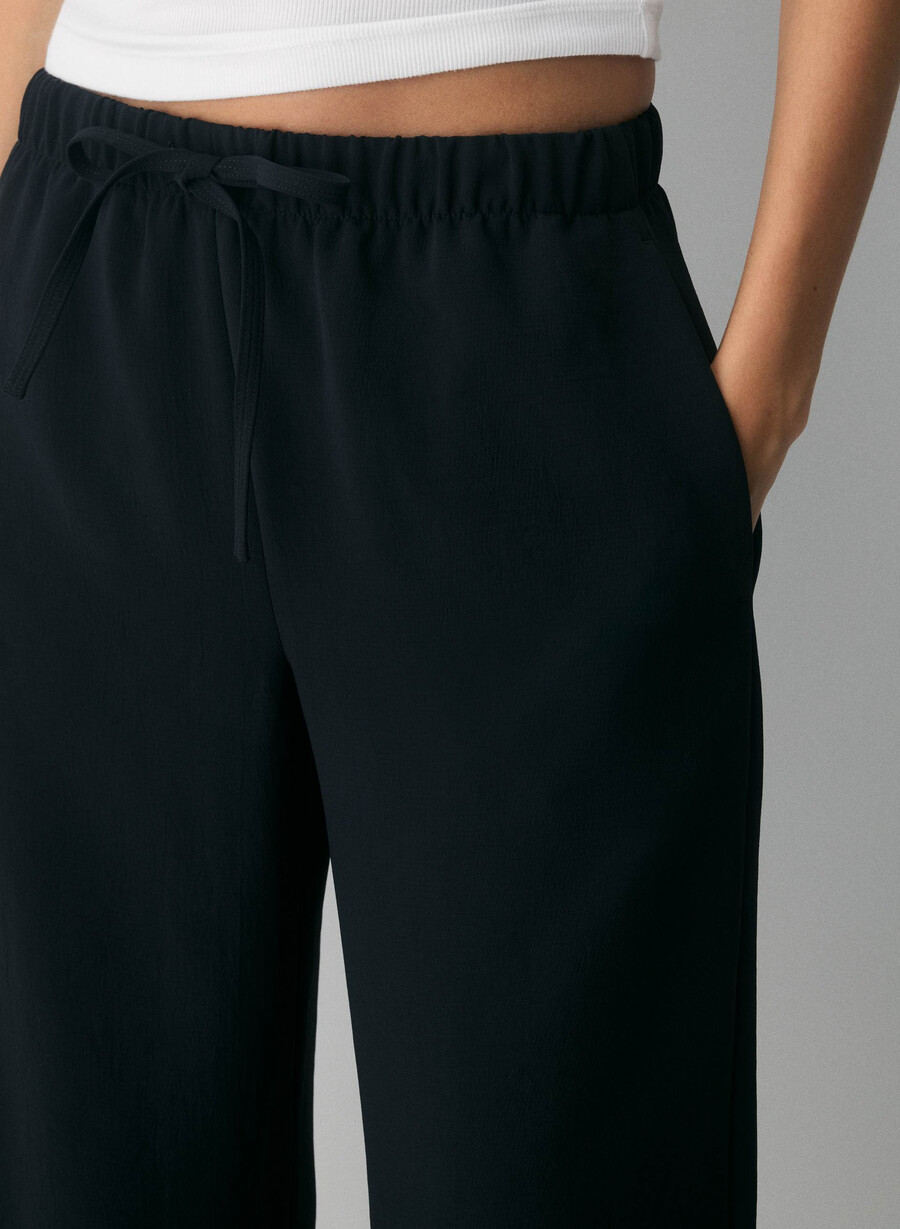 the lodge pant cropped - crepette svart