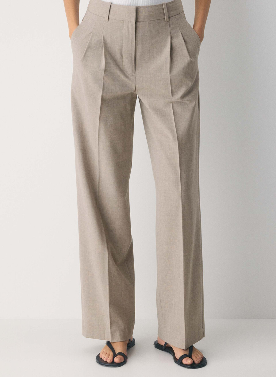 the effortless pant ull ljus nutmeg