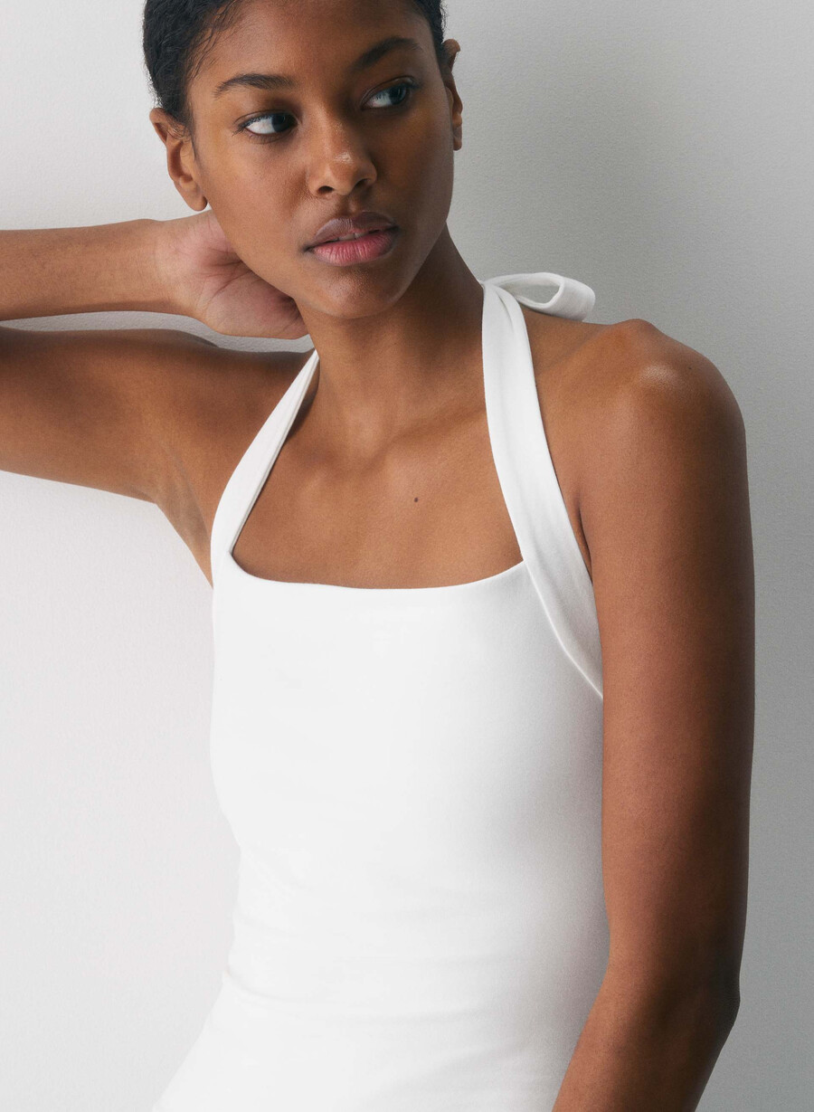 casual contour optimum halter top vit