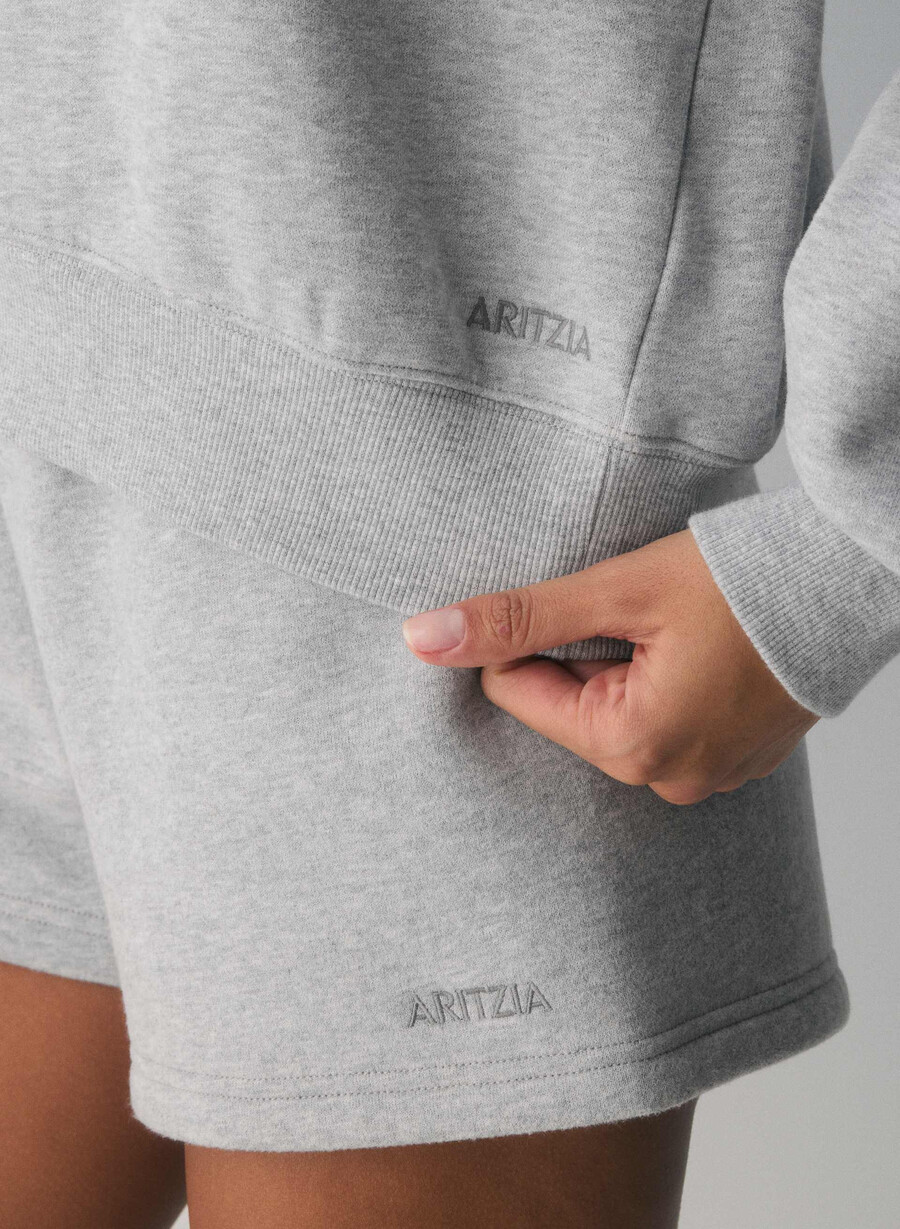 mysig fleece-tröja med bar axel i bf-modell villa pink