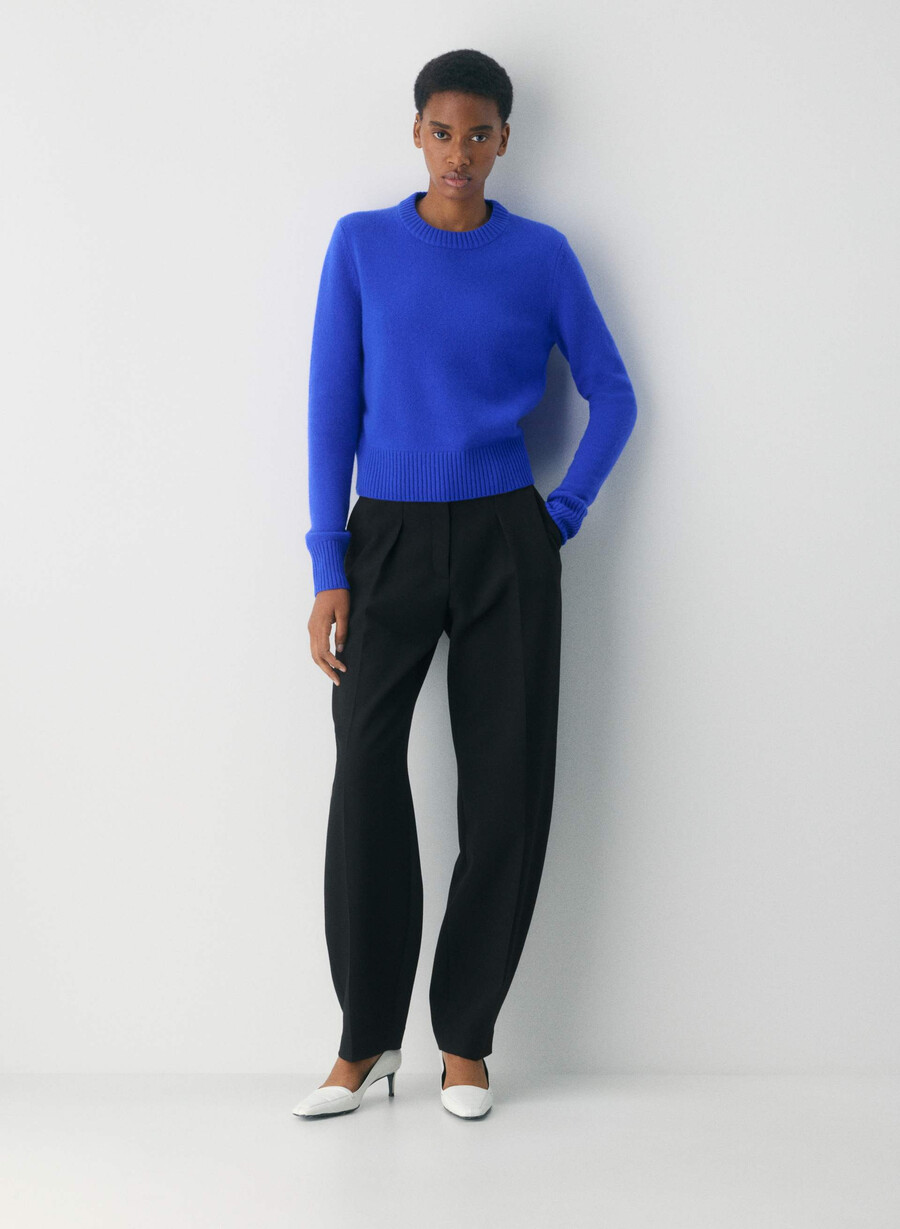essential cashmere shrunken crew-tröja ablaze blÅ
