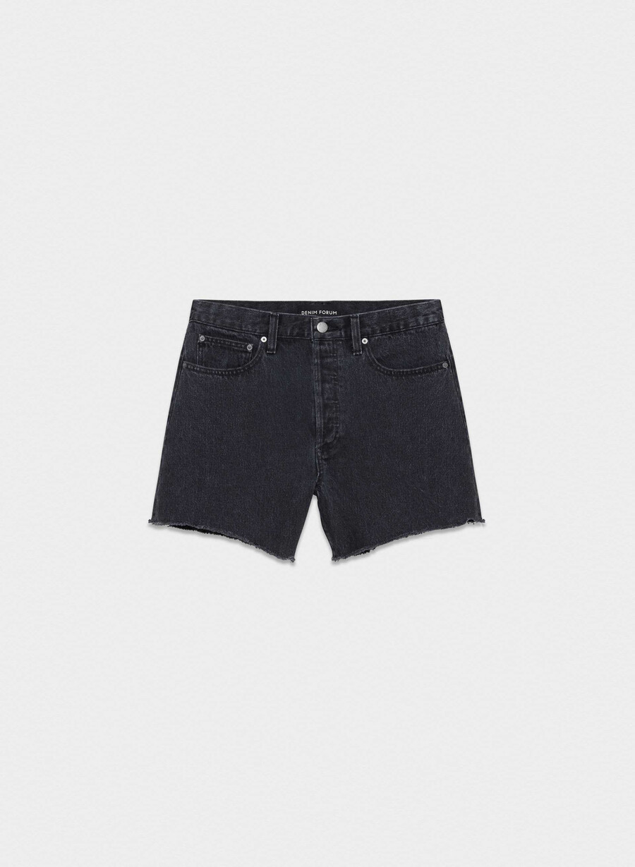 denim forum ex-pojkvännen mid thigh short svart eyeliner