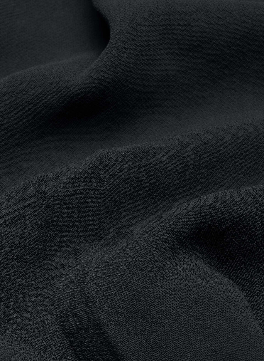 effortless short mid-thigh - crepette black