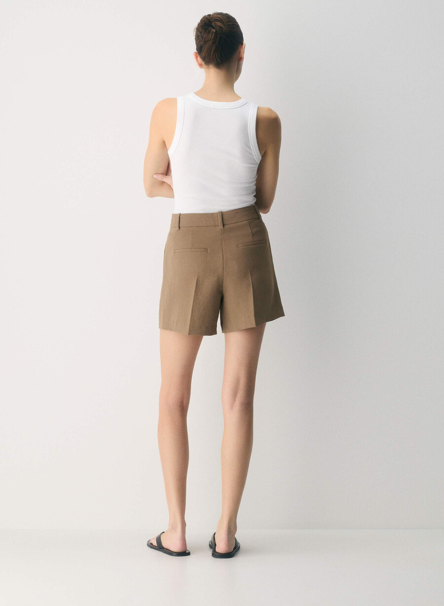 the effortless short mid-thigh - crepette folio brun