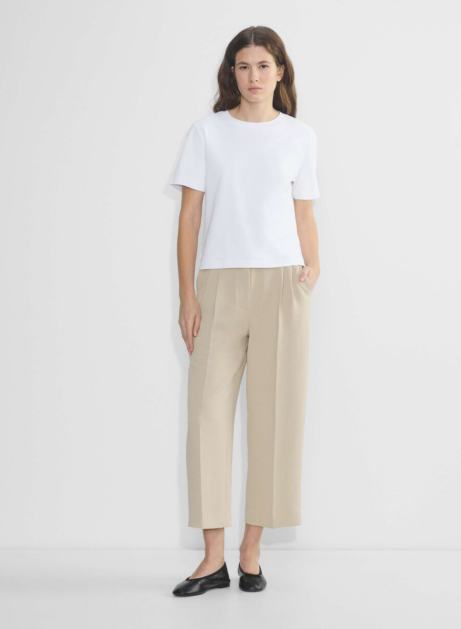 the effortless pant cropped - crepette marcona beige