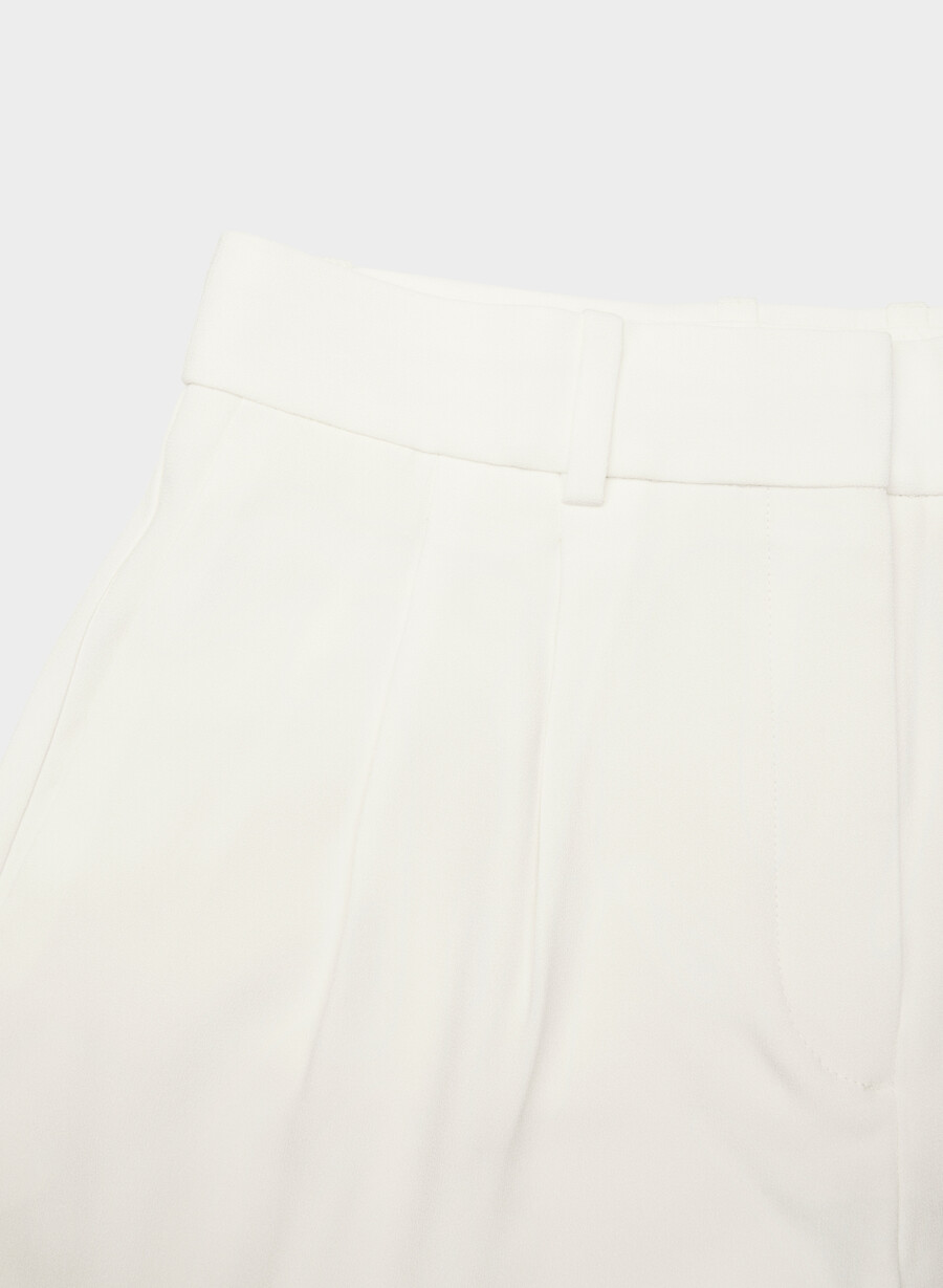 plisserade minishorts espace