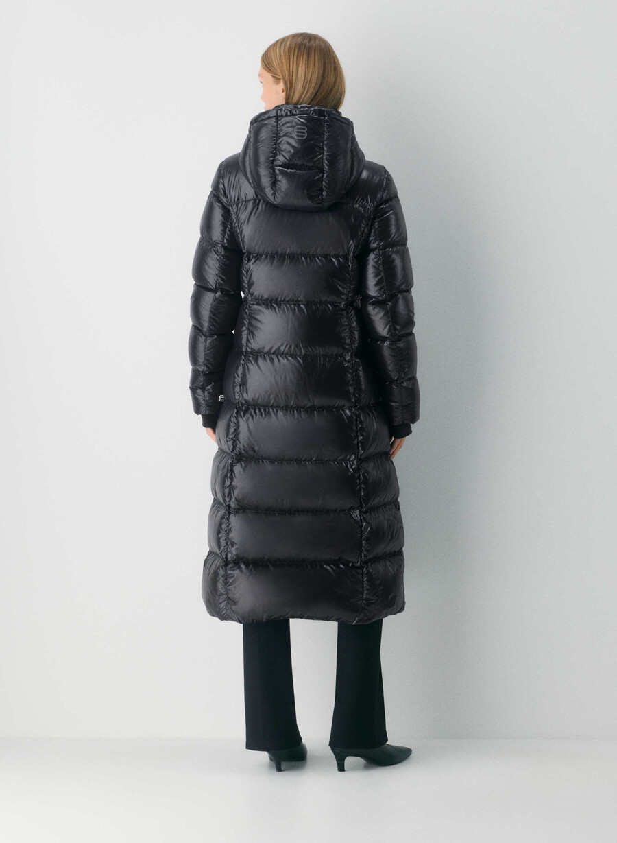 supersnug puff lång - högblank svart