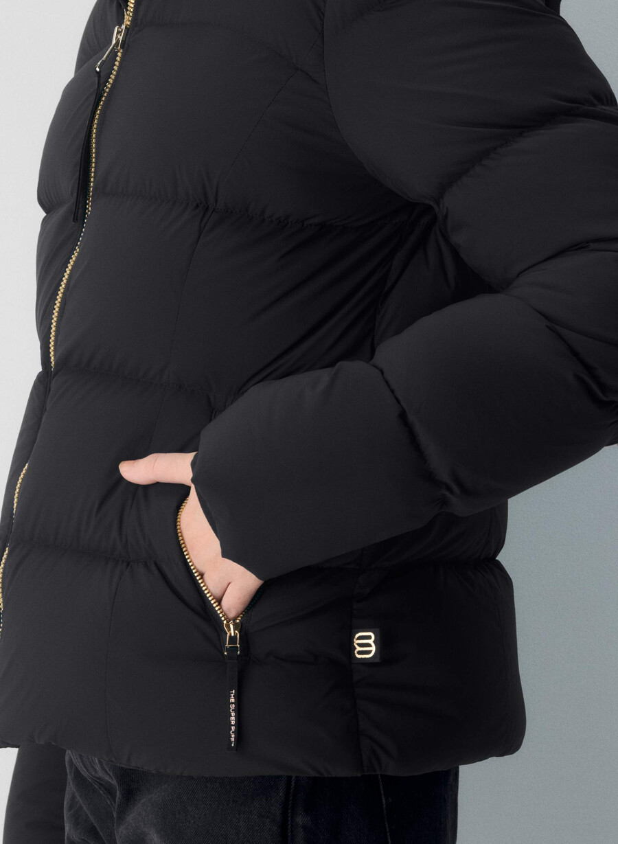 supersnug puff - climatte svartglÄnsande guld