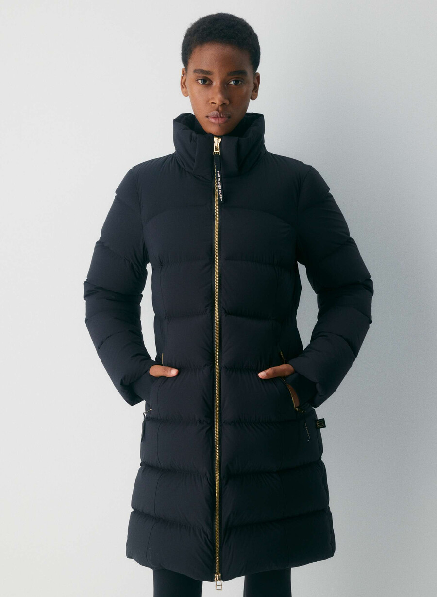 supersnug puff mid - climatte svartglansande guld