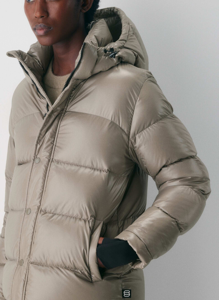 super puff högblank modern taupe