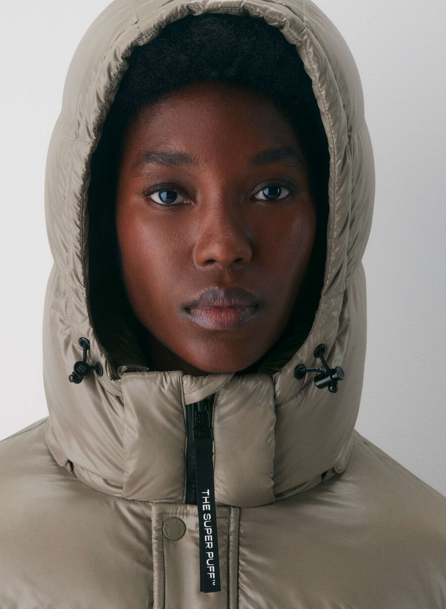 super puff högblank modern taupe