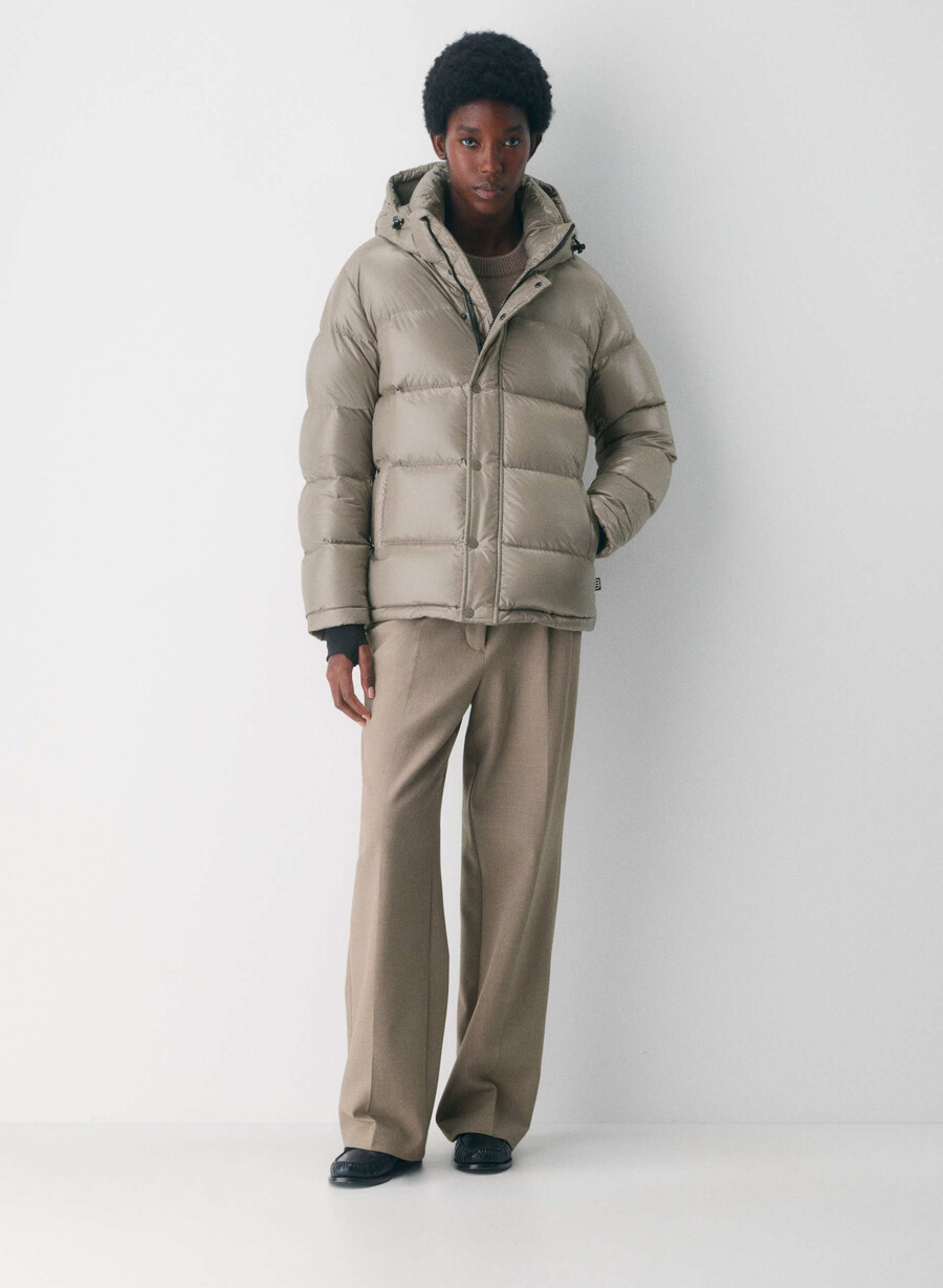 super puff högblank modern taupe