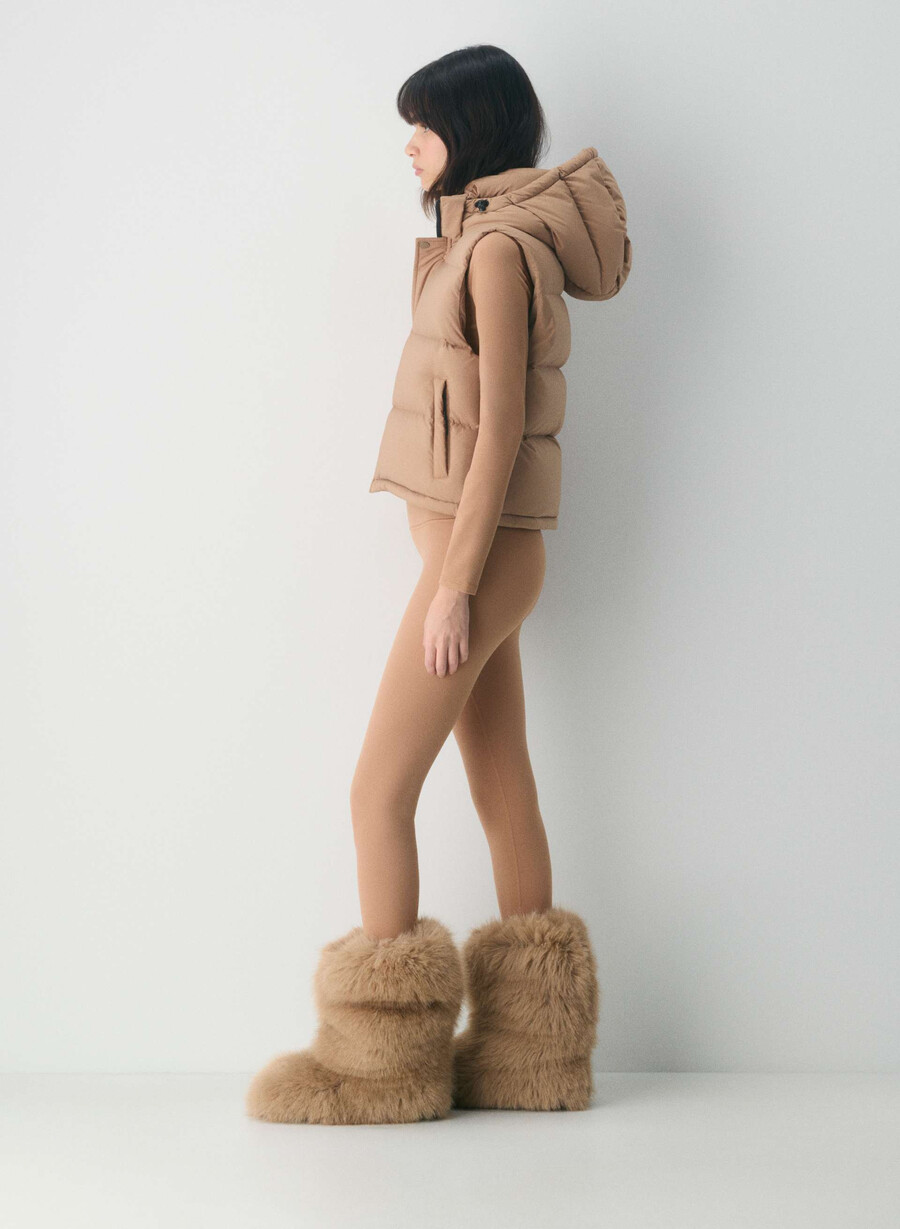 super puff shorty vest - climatte chokladmousse