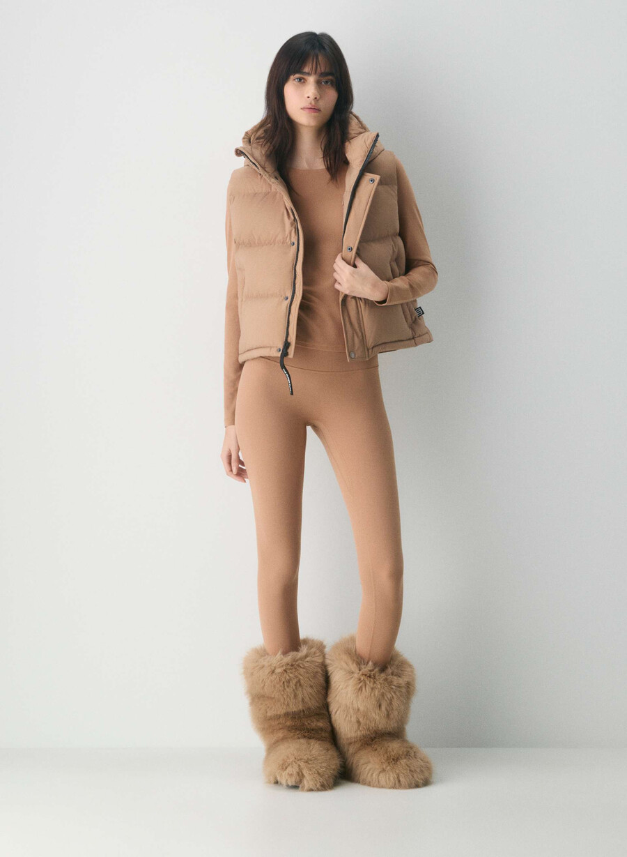 super puff shorty vest - climatte chokladmousse