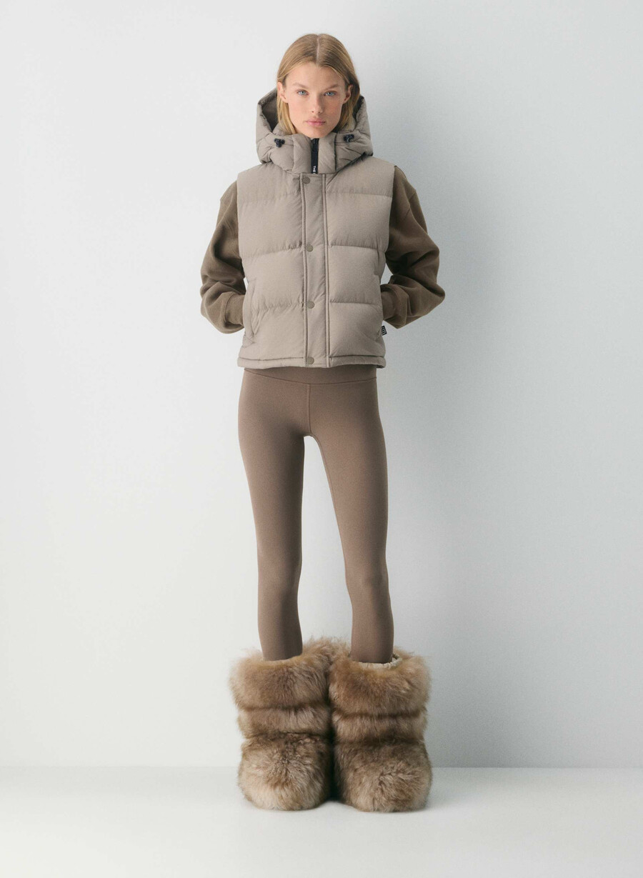 super puff shorty vest - climatte modern taupe