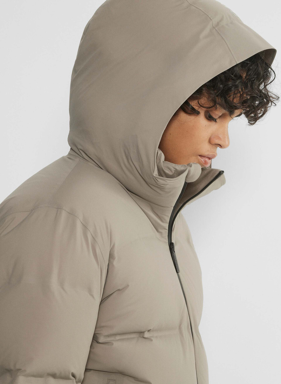 super puff₂o shorty – rainstop modern taupe