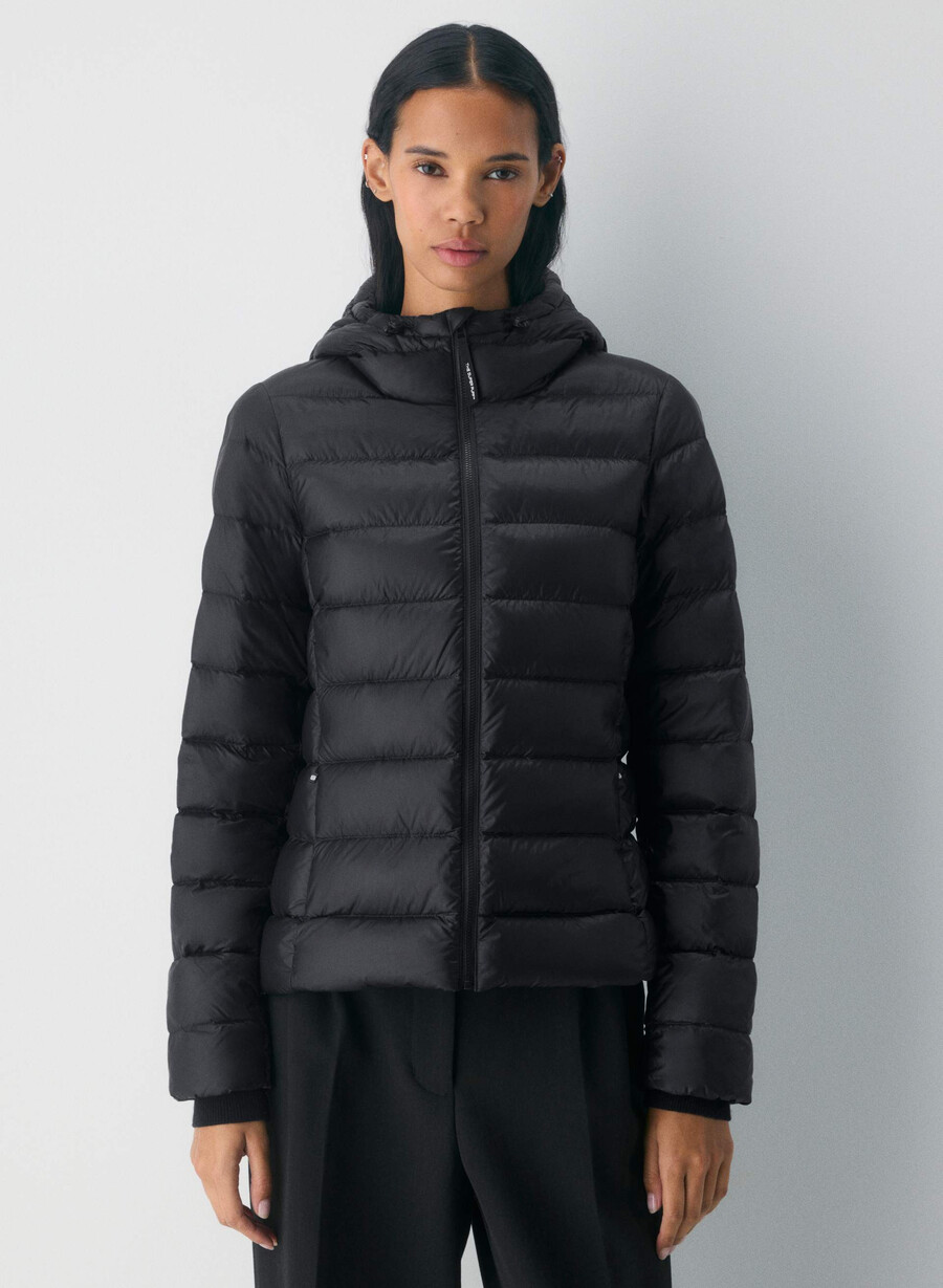 superstuff puff – lite shine svart