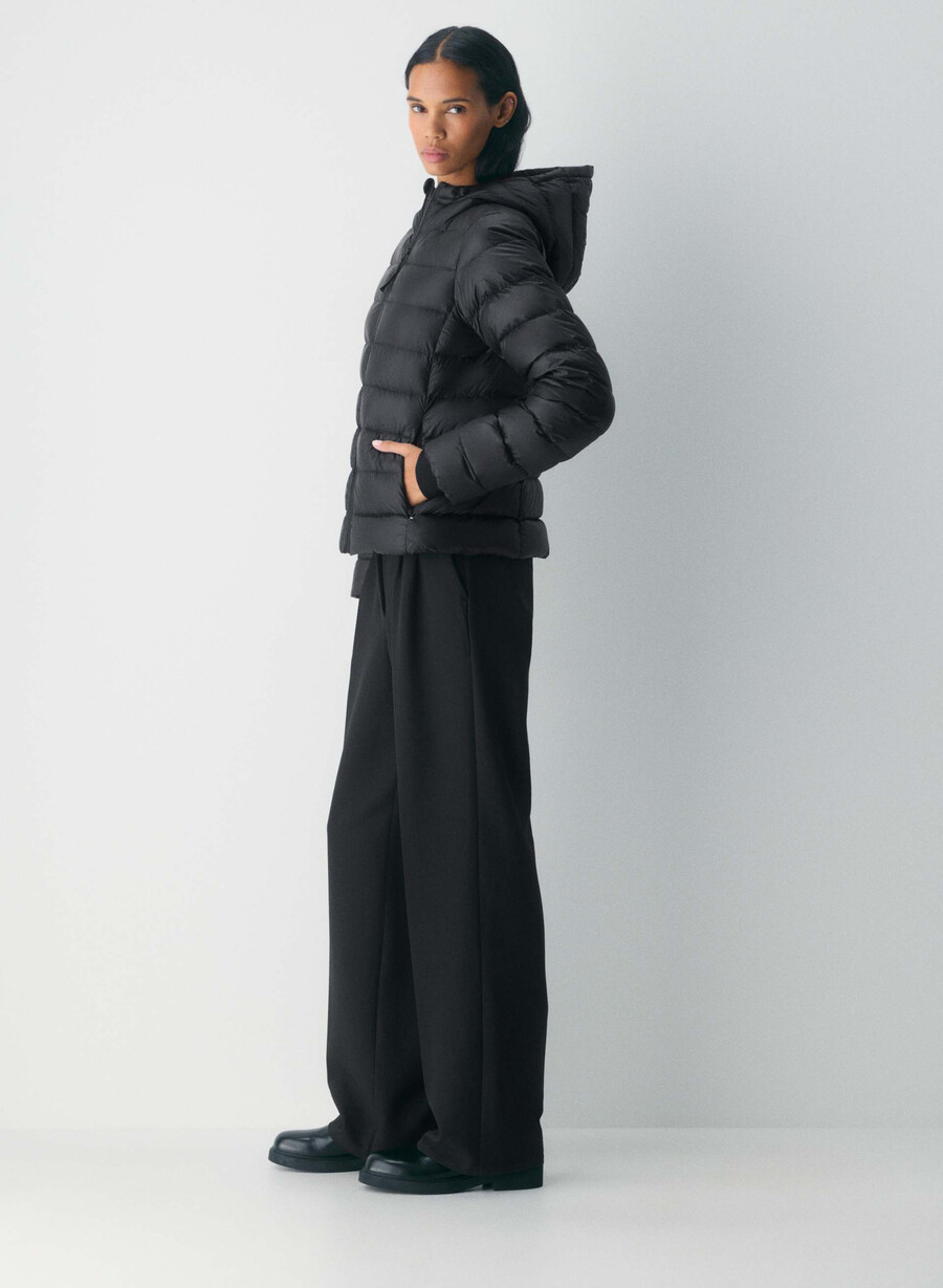 superstuff puff – lite shine svart