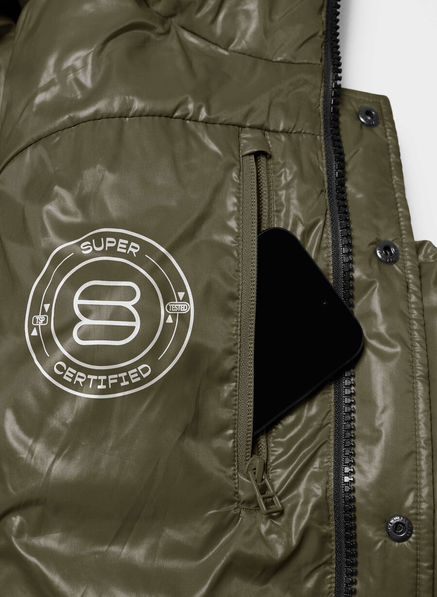 the super puff mellan - högblank mÖrk oliv