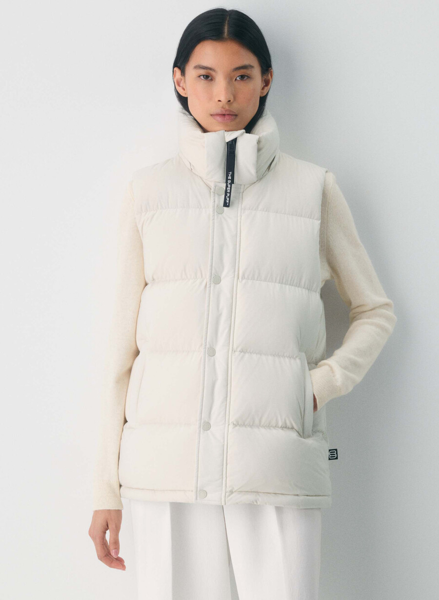 superpuff lohip-västen - climatte matte pearl