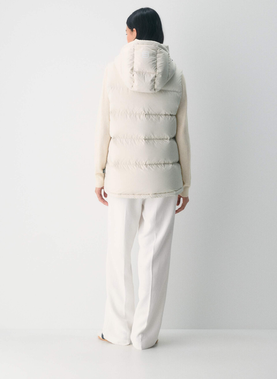 superpuff lohip-västen - climatte matte pearl