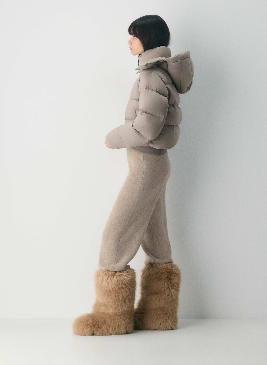 super resort puff - climatte modern taupe