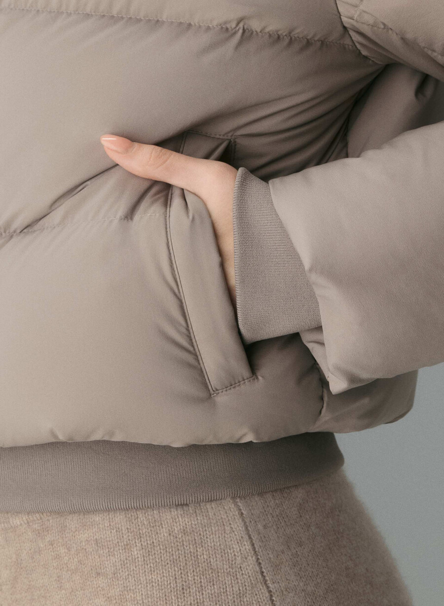 super resort puff - climatte modern taupe