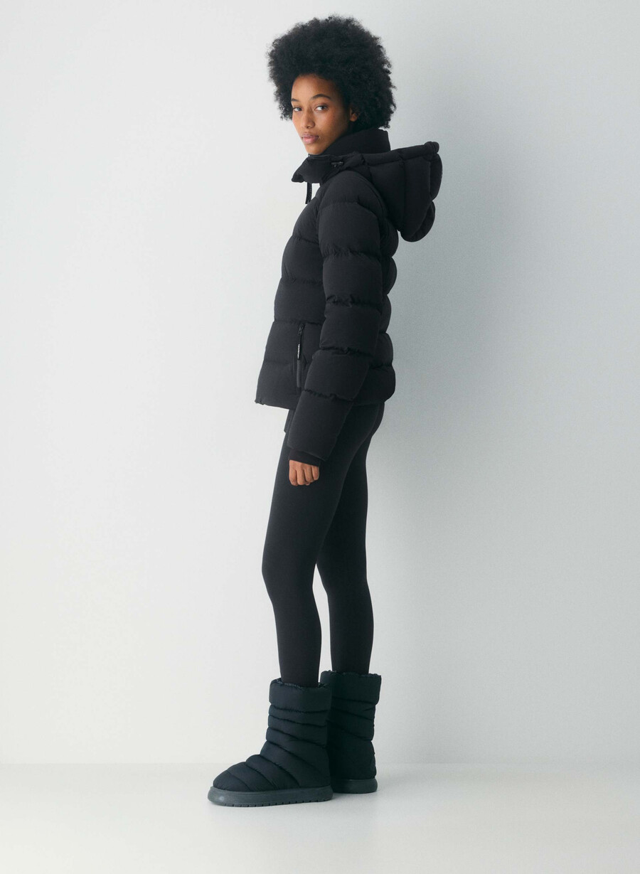 supersnug puff - orbit stretch svart
